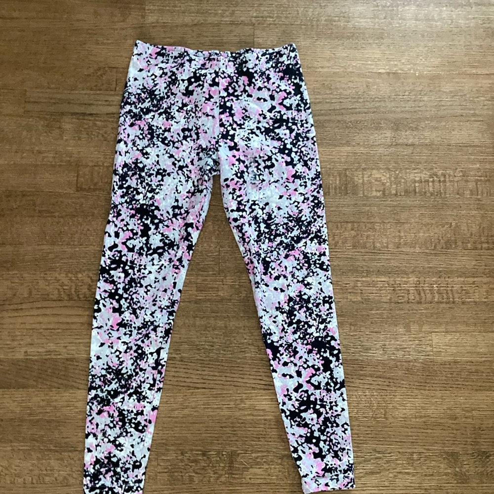 Women’s Printed Leggings - Pink and Black